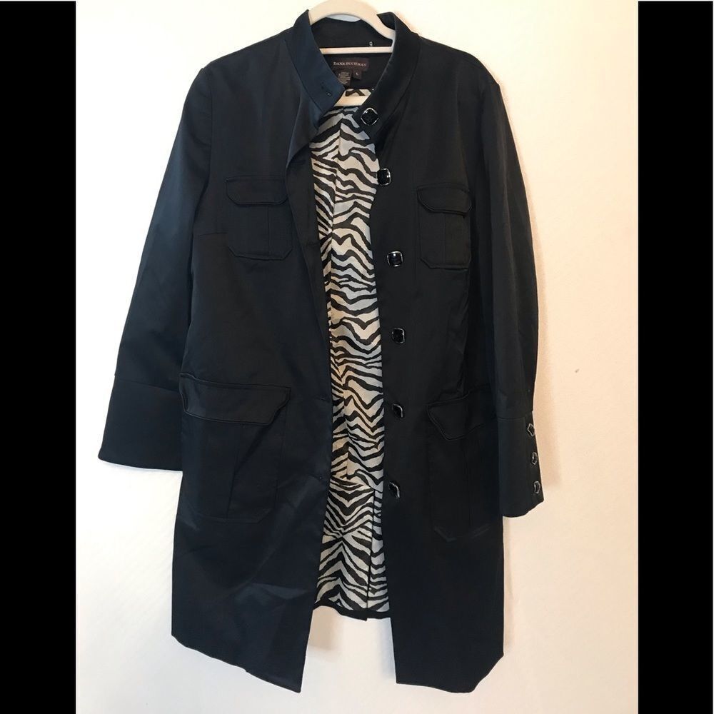 Dana Buchman satin finish rain jacket w/zebra